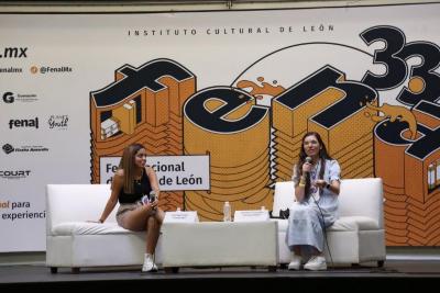 XXXIII Feria Nacional del Libro. Charla con Jimena Amador y Mariana Etchegaray