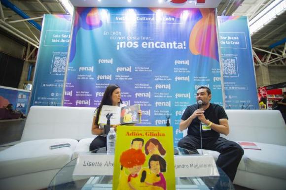 Fenal 34 – Feria Nacional del Libro de León; Presentación del libro “Adiós, Glika”
