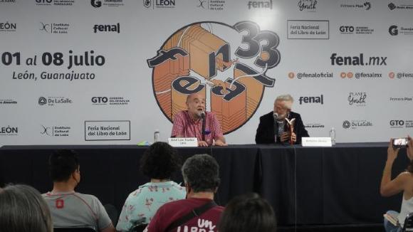 XXXIII Feria Nacional del Libro. Presentación editorial de José Luis Trueba Lara