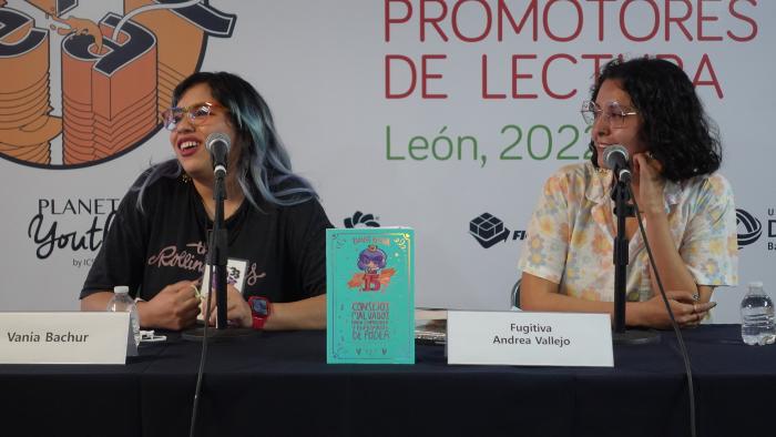 XXXIII Feria Nacional del Libro. Presentación editorial de Vania Bachur