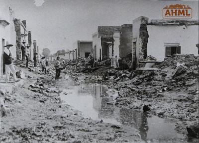 Destrucción en calle La Paz después de la inundación de 1888  