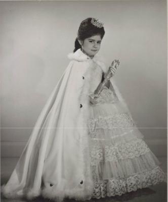 Niña Reina de belleza 
