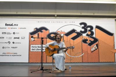 XXXIII Feria Nacional del Libro. Presentación musical de Maruca