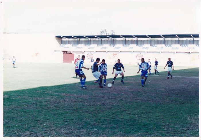 Atlético Ecca contra Ayense A.C. de Ayotlán Jalisco en el Estadio La Martinica, año 2002