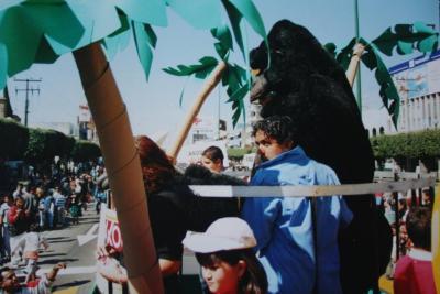 Participación del zoológico en desfile 