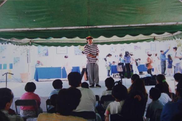 Show de payasos en el zoológico 