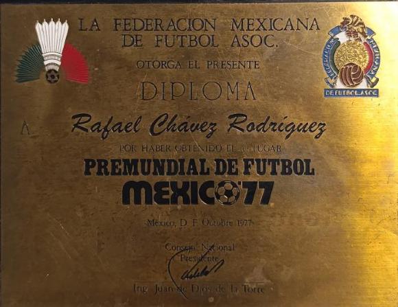 Diploma para Rafael Chávez Rodríguez 