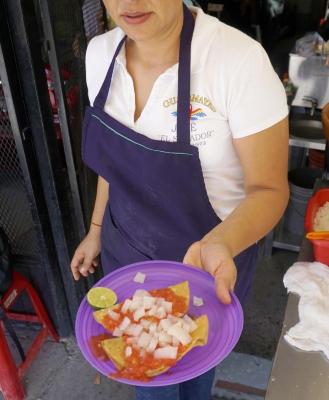 Par de taquitos dorados preparados en 