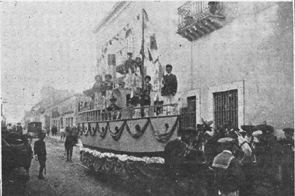 Carro alegórico alusivo al comercio en las Fiestas de enero de 1909 