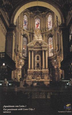 Interior de la Catedral Basílica 