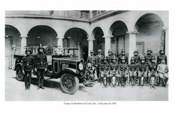 Primer Cuerpo de Bomberos 10 de junio de 1930