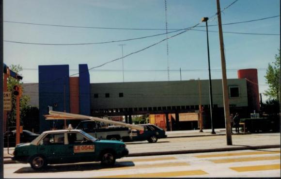 Entrada principal de la Feria Estatal de León (Ca. 1997)