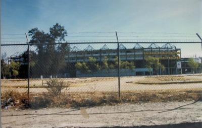 Vista del Estadio León desde el Bulevar Vasco de Quiroga. (Ca.1997)