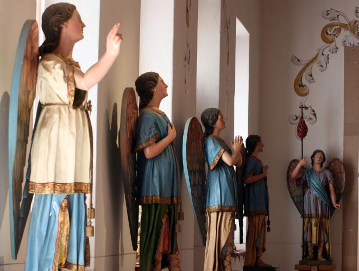 Ángeles policromados en el Museo de Arte Sacro de León
