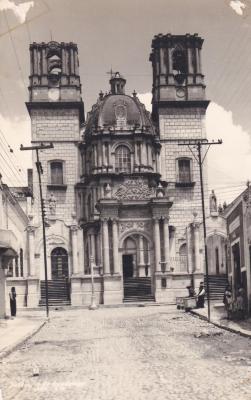 Postal del Santuario de Guadalupe en León, ca.1930