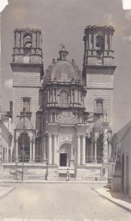 Fachada del Santuario de Guadalupe, ca.1930