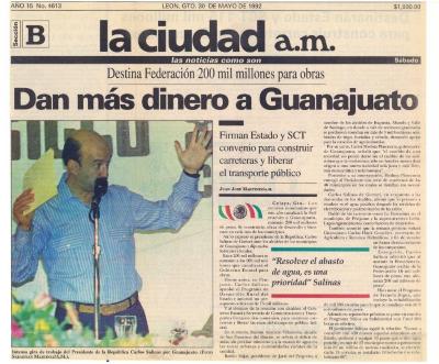 Inauguración de la Muralla por Carlos Salinas y Mario Salinas Saldaña 