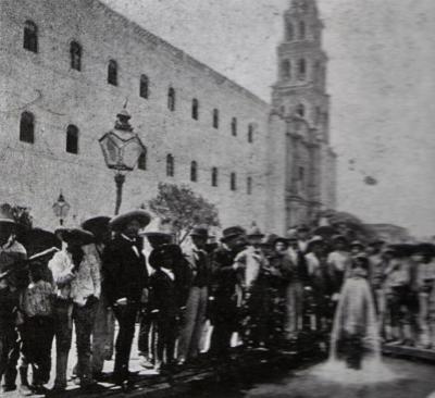 Aguador de la Presidencia Municipal - 2 