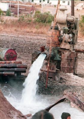 Instalación de pozo artesiano en León 