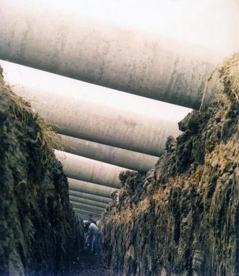 Excavaciones para instalar la tubería del sistema de agua potable de León 