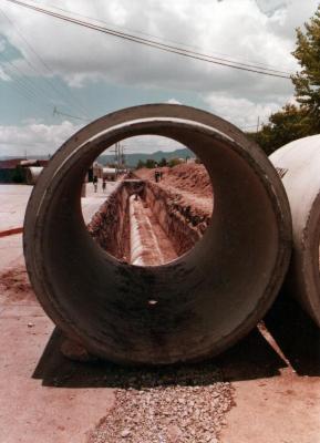 Tubos de alcantarillado en León 