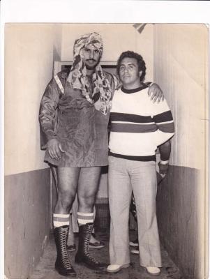 Tiger Jeet Singh con Bobby Lee c.a 1970	
