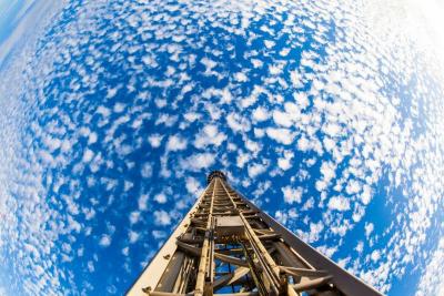 Mega King Tower 2015