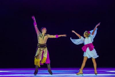 Patinaje sobre hielo de la feria estatal de León 2015