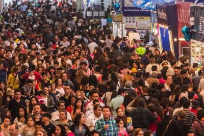 Asistentes de la Feria Estatal de León
