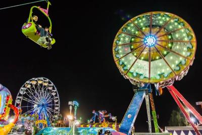 Área de juegos mecánicos de la Feria Estatal de León - 2
