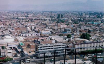 Vista panorámica de la ciudad de León (ca.1990) 