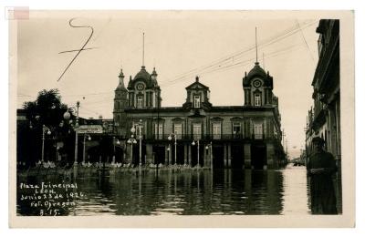 Plaza Principal. LEÓN. Junio 23 de 1926