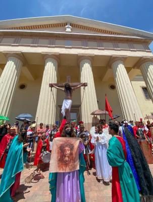 Viacrucis del Calvario en León
