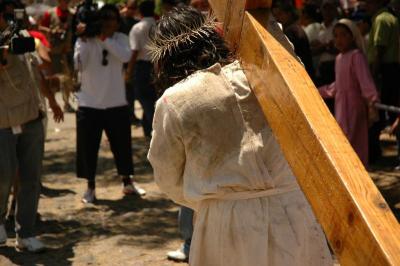 Jesús de Nazaret en el viacrucis de Chapalita
