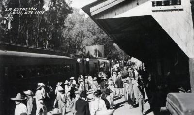 Andén de la Estación del Ferrocarril
