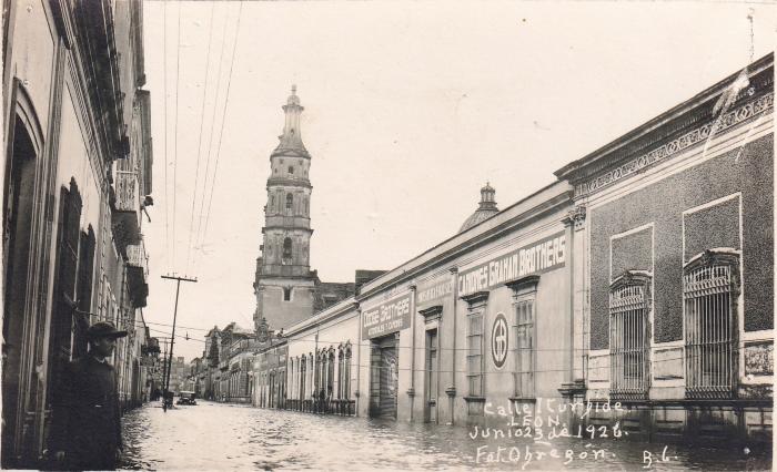 B6 Calle Iturbide. Junio 23 de 1926
