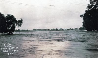 B20 El Río desbordado. Junio 23 de 1926
