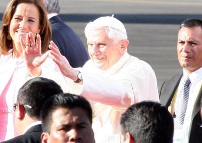 Papa Benedicto XVI en León - 1