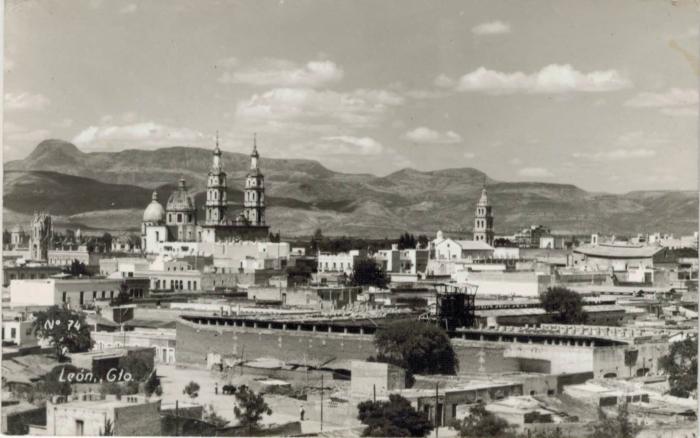 Postal de la vista del Centro Histórico 