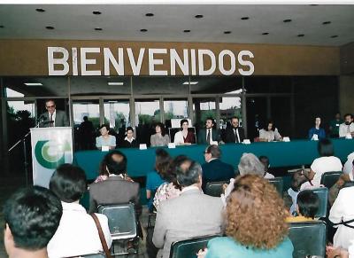 Ceremonia de Inauguración de la primera Feria Nacional del Libro Infantil y Juvenil de León
