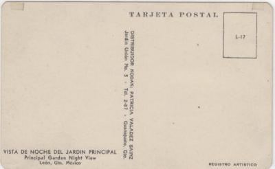 Tarjeta postal a color de la vista de noche del Jardín Principal (Ca. 1950)