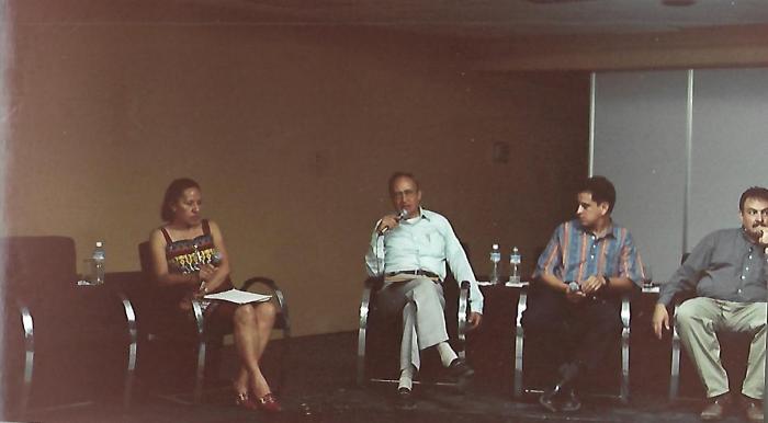 X Feria Nacional del Libro Infantil, Juvenil y Universitario de 1999; Foro de análisis: La cultura en León hacia el fin de milenio. 