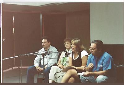 X Feria Nacional del Libro Infantil, Juvenil y Universitario de 1999; Panel ¿Es León como lo pintan en los libros? 