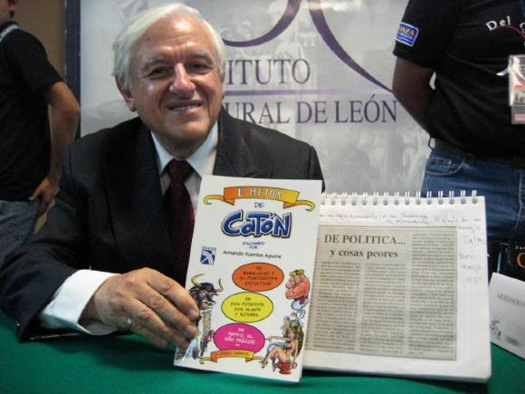 Presentación de Armando Fuentes “Catón” en la XVI Feria Nacional del Libro 