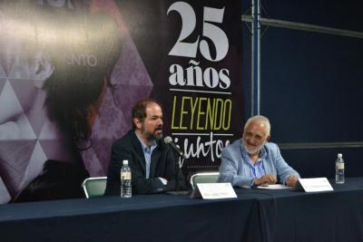 Homenaje FeNal a Juan Villoro