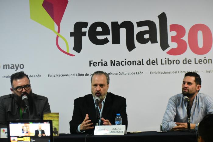 Fenal 30 – Feria Nacional del Libro de León; Presentación del libro “Crimencitos impunes”
