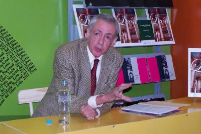 Feria Nacional del Libro; El Dr. Mariano González Leal presentó su libro “El Centro Histórico de León”
