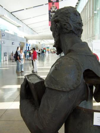 XVII Feria Nacional del Libro. Exposición de Quijotes