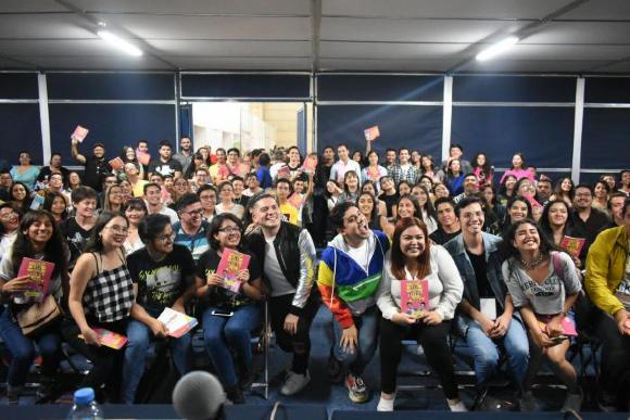 Fenal 30 – Feria Nacional del Libro de León; Pepe y Teo “la estupenda guía para vivir la vida a tu manera”
